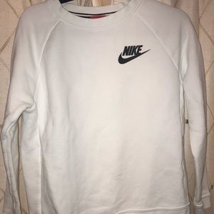 Nike crewneck sweatshirt